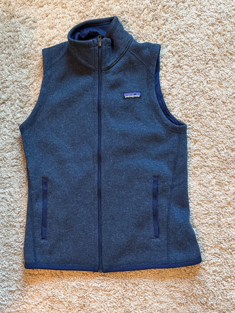 Patagonia Womens Navy Blue Fleece Vest - Full Zip Sleeveless